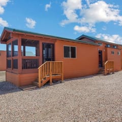 Fisherman's Paradise | Double Lakefront Cabins