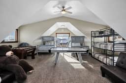 Lazy Bear Lodge - Image 5