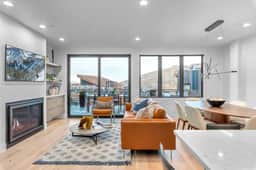Park City 4BR•Ski-In/Out•Hot Tub•Walk to Main - Image 5
