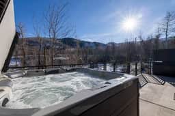 Park City White Pine Hot Tub, Ski Lifts, Free Shuttle - Image 4