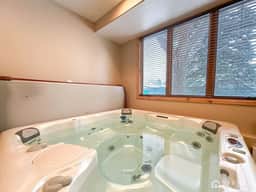 Prime Ski Escape with Hot Tub and Scenic Views - Image 5