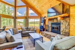 Strawberry Valley Villa -Stunning Views & Hot Tub - Image 3
