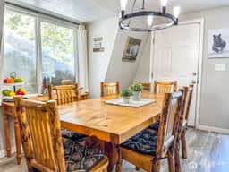 Woodchuck Cabin - Image 5