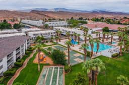 Las Palmas Luxury with Pools & Water Slides - Image 5