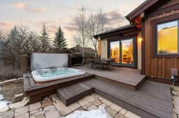 Deer Valley Luxury Lodge | Shuttle, Hot Tub, Games - Image 2