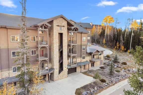 Heavenly Bear B12 at White Bear - Image 1