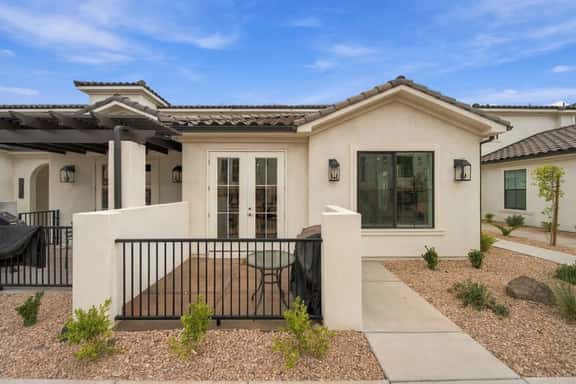 Crestara Retreat – Modern Sienna Hills Escape - Image 1