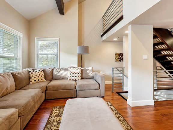 3BR Park Ave Condo | Walk to Main St & Ski Lift - Image 4