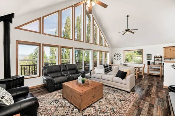Beary Chill Cabin with Fire Pit - Image 2