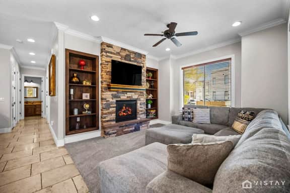 Coral Springs H5 | Ground Level, Poolside with BBQ - Image 2