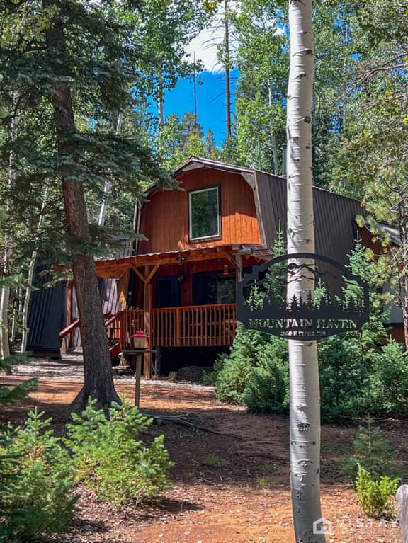 Mountain Haven w/ Fire Pit & Private Cul-de-Sac - Image 5