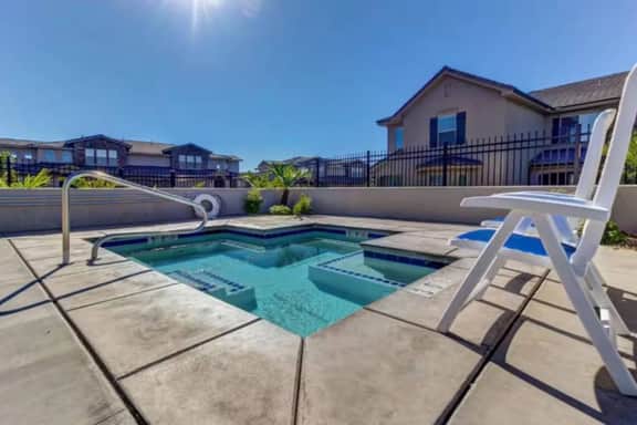 Mountain-View Townhome w/ Emeral Pools & Hot Tub - Image 2