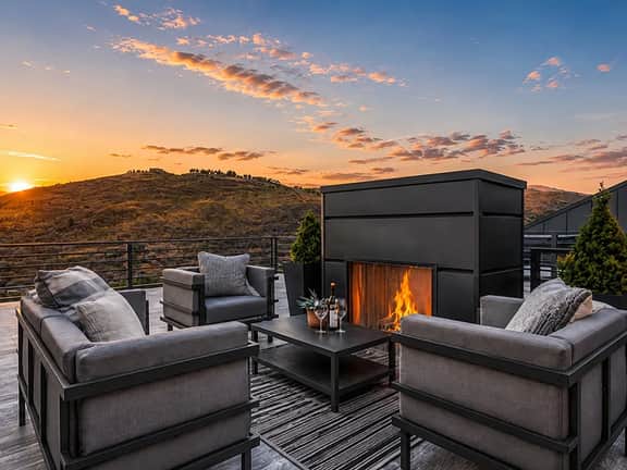 Park City 4BR•Ski-In/Out•Hot Tub•Walk to Main - Image 4