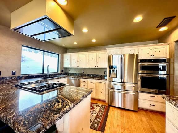 The Perch at Panguitch Lake - Image 3