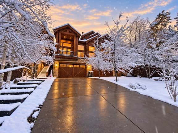 Park City 5BR•Hot Tub•Theater•Game Loft•Ski - Image 5