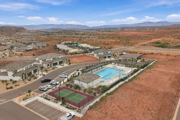 Crestara Retreat – Modern Sienna Hills Escape - Image 5