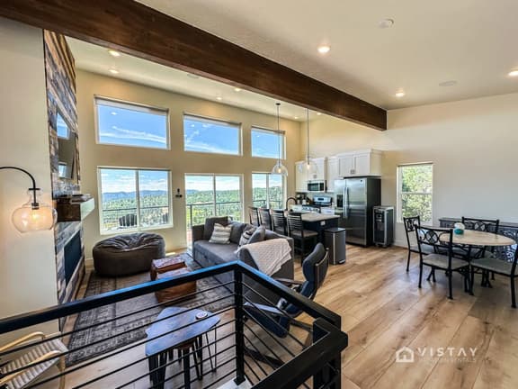 Bryce View Cabin - New Cabin with Amazing Views! - Image 1