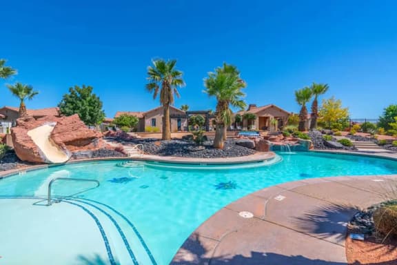 Desert Gem Red Rock Views with Pool & Hot Tub Access - Image 1