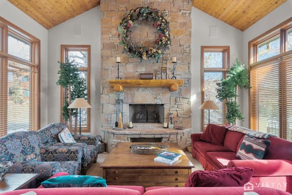 Park City 5BR Mountain Lodge | Hot Tub · Fire Pit · Free Ski Shuttle | Sleeps 12 - Image 1