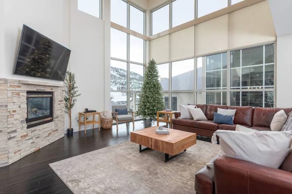 The Lofts #9D - Right by Ski Lifts - Image 1