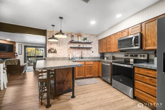 Timbernest 1A - Cozy & Convenient Mountain Condo - Image 1