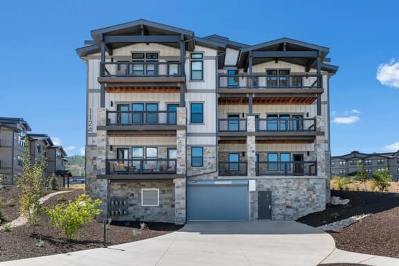 The Elevation Cove | 3BR Luxury Mountain Stay - Image 1
