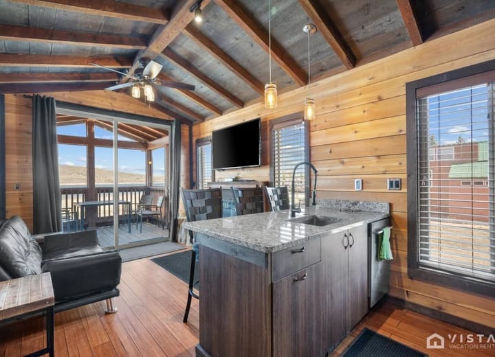 Fisherman’s Paradise 2 | Panguitch Lakefront Cabin